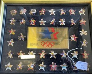 Olympic pin set