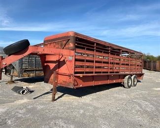 WW 24'X6' GOOSENECK CATTLE TRAILER