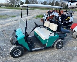 GOLF CART