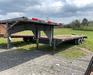 GOOSE NECK TRAILER