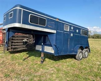 GOOSE NECK TRAILER