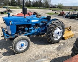 TRACTOR