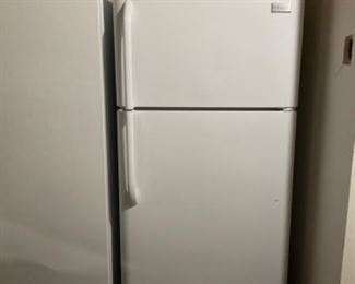 Frigidaire refridgerator
