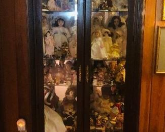 Lighted curio