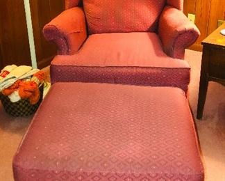 Wing back and ottoman 