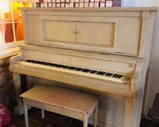 Player piano.  Works!  