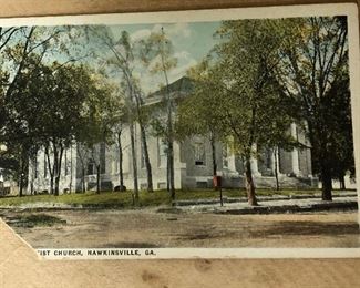 Local vintage postcard of the First Baptist Church