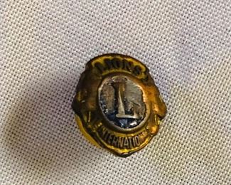 Vintage Lions International lapel/hat pin