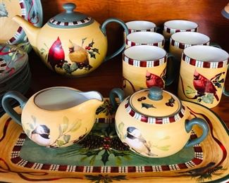 Lenox Winter Greetings 23 pieces