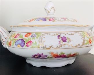 Schuman Bavaria tureen