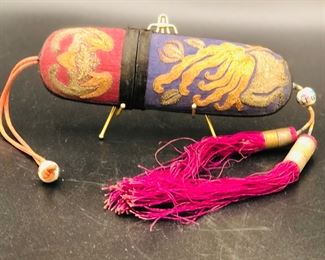  Chinese glasses case