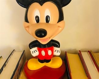 Vintage Kellogg Bobble Head Mickey Mouse.