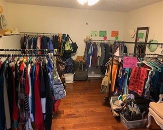 Clothes ladies L-3xl and Men M-L waist 30-34 length 30-32 