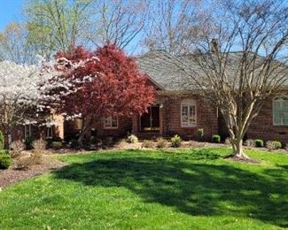 Lovely Ford's Colony home