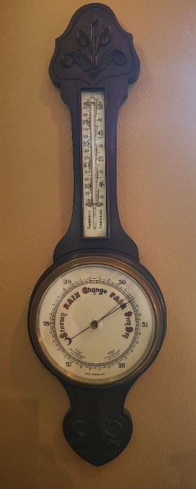 Banjo Aneroid Barometer & Thermometer