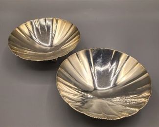 Tiffany & Co. sterling silver scallop shell nut/candy dish