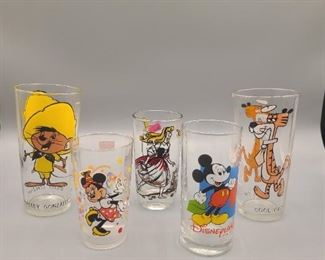Disney + glassware
*glasses Minnie & Mickey Mouse & Cinderellas = SOLD