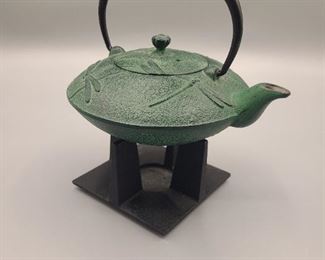 Joyce Chen tea pot