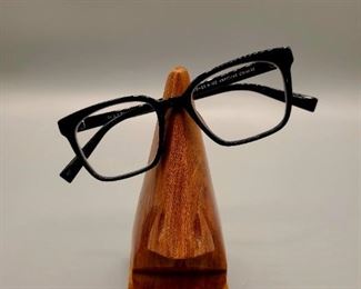 MCM Mid Century Handmade Wooden Nose Shaped Eye Glass Holder
*glasses not included