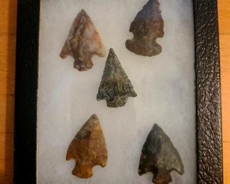 Authentic arrowhead collection
*we have an abundance of arrowheads from all over the world including fossils
