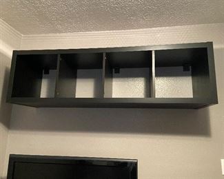 Hanging shelves. Set of 2