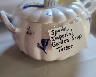 SPODE IMPERIAL GARDEN SOUP TUREEN