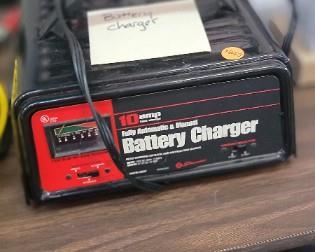 BATTERY CHARGER