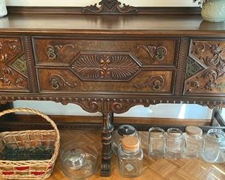 Beautiful and rare mint cond. buffet