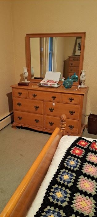 quality maple bedroom set