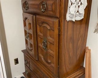 . . . oak chest of drawers