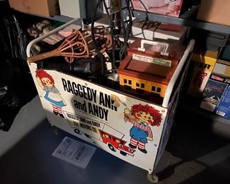 . . . Raggedy Ann toy box