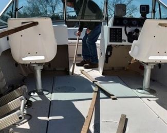 2007 21' hydro sport fishing boat w/175 Johnson outboard motor w/trailer $4500