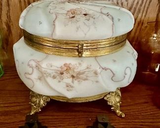 Vintage WaveCrest Pink and Gold Floral Footed Jewerly Box