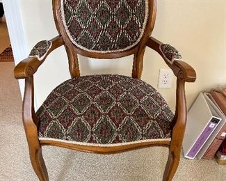 	#39	Upholstered side chair	 $40.00 				