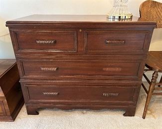 	#69	Vintage cedar chest with 2 drawers 35x18x13 as is drawers and one drawer handle needs to be reattached. 	 $75.00 				