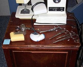 Singer sewing machine