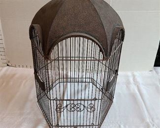 Birdcage 20" tall, dividing top seams