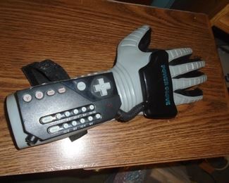 Nintendo glove
