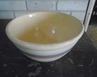 Wattsware bowl