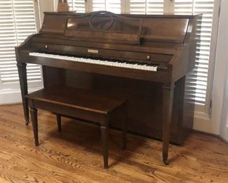 Baldwin Arcosonic upright piano & artist’s bench, 1974 model, in excellent condition, serial #991751