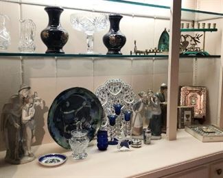 Wonderful collection of vintage/contemporary Judaica