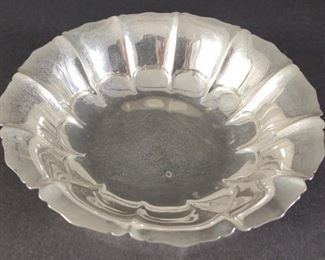 Sterling Silver Reed & Barton Scalloped Bowl