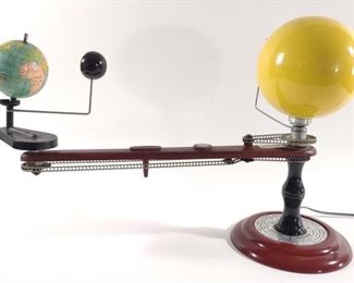 Trippensee Planetarium Model Orrery