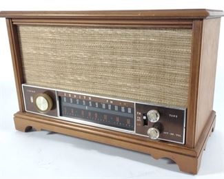 Vintage Zenith K731 Tube Radio (Works)