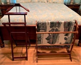 Quilt rack and valet