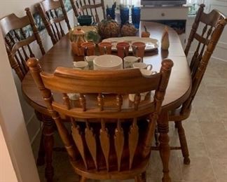 Oak dining table with 6 chairs - one chair is missing from picture
