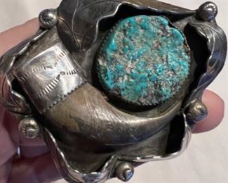 Another vintage mens Navajo cuff bracelet, sterling silver with large turquoise stone and bear claw. Total weight 84 grams. Stunning.