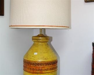 MCM Ceramic lamp