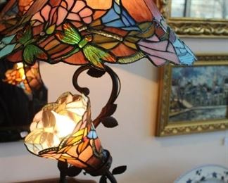 Stained glass lamp