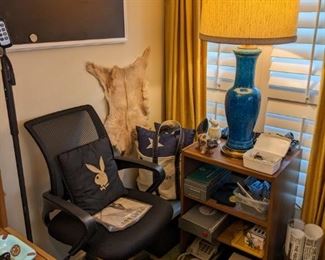 1960'S CERAMIC LAMP, NEW OFFICE CHAIR